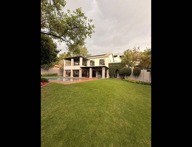 2 BEDROOM APARTMENT FOR SALE IN FOURWAYS